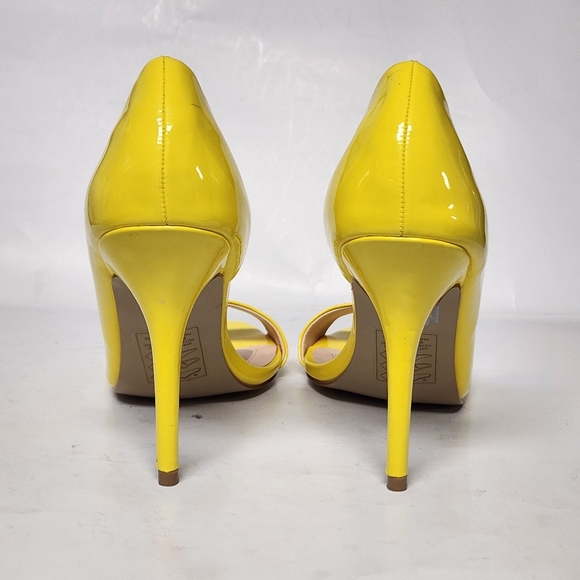 Signature heel shoe size 9 - Picture 2 of 9